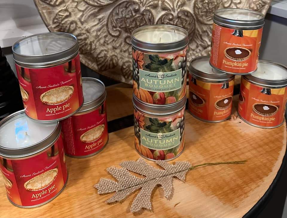 Embrace the Fall Spirit with Cozy Candle Scents